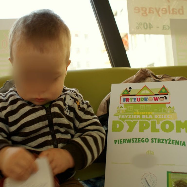 A oto efekt końcowy. Dzieć z dyplomem, ha! :)